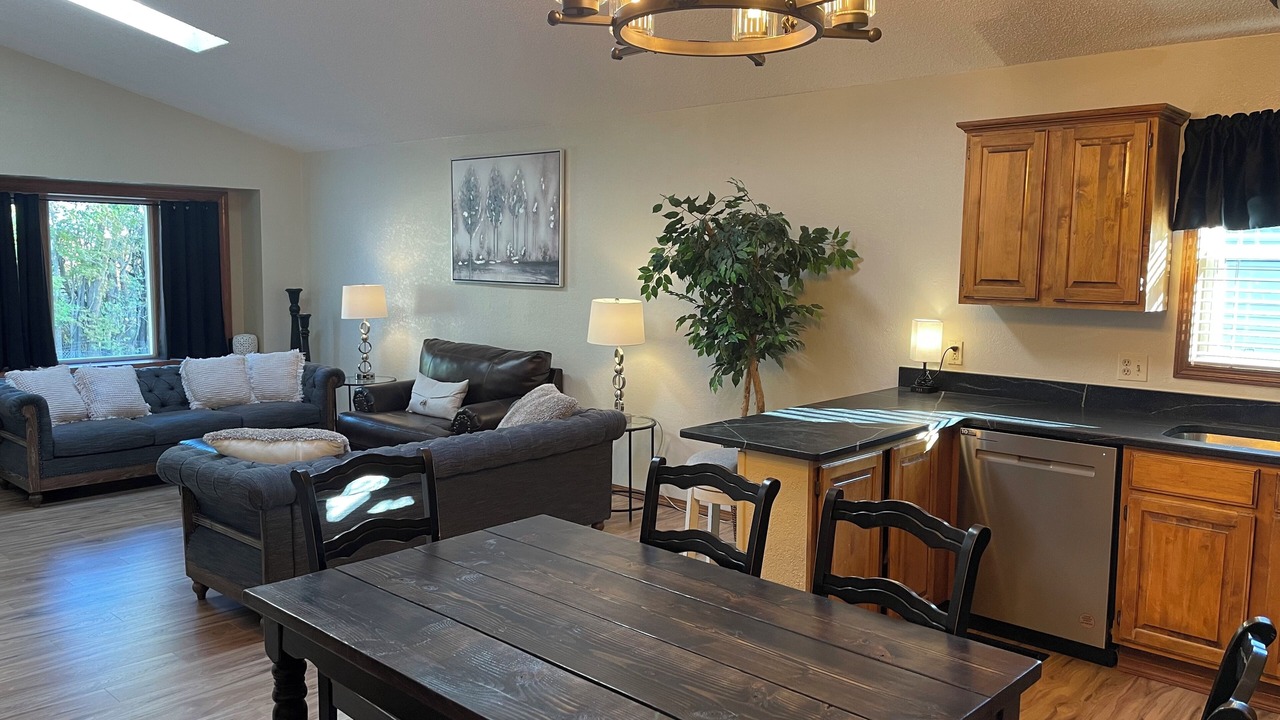 Photo of Livingroom in Berkley