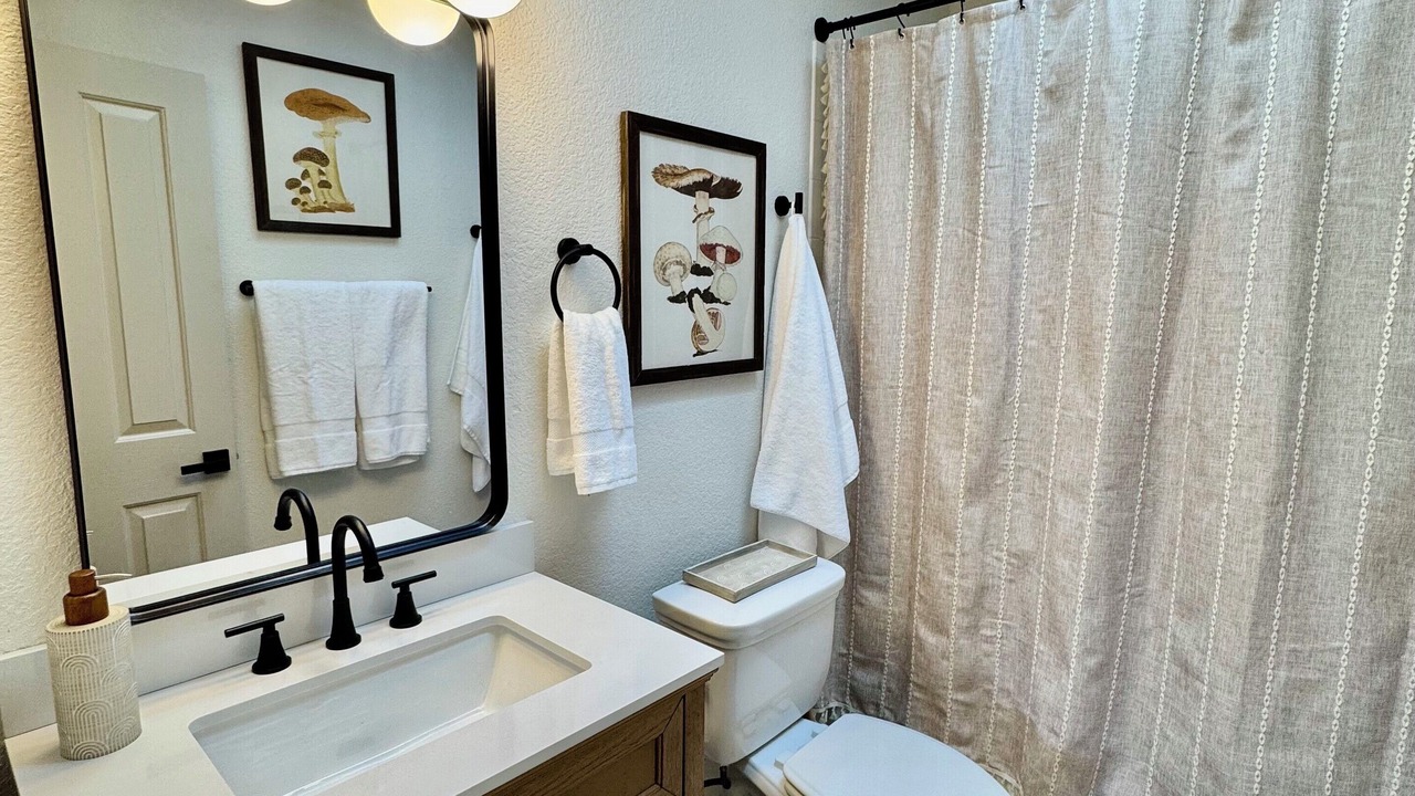 Photo of Bathroom in Morrison