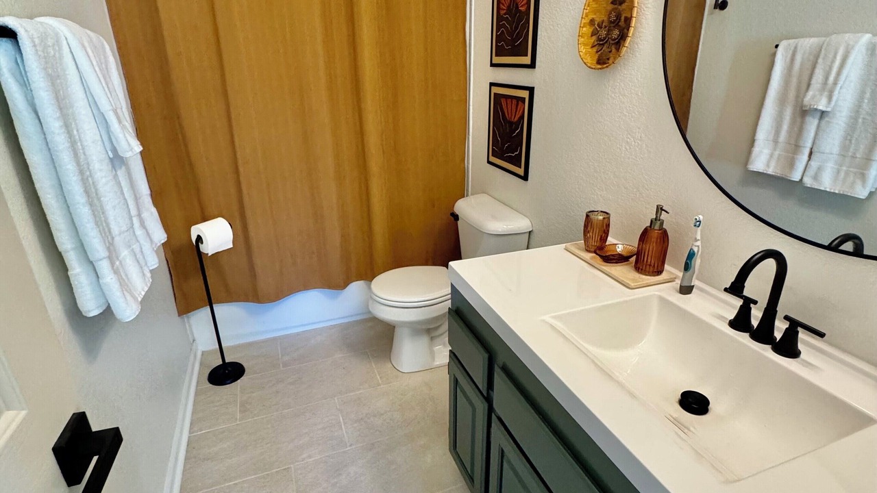 Photo of Bathroom in Morrison