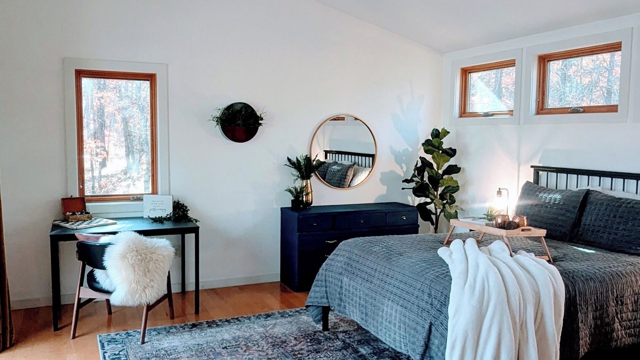 Photo of Bedroom in Spooner