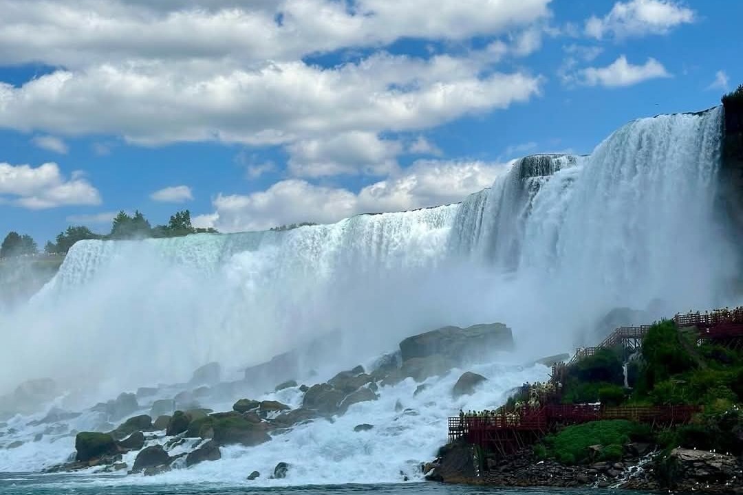 Photo of Others in Niagara Falls