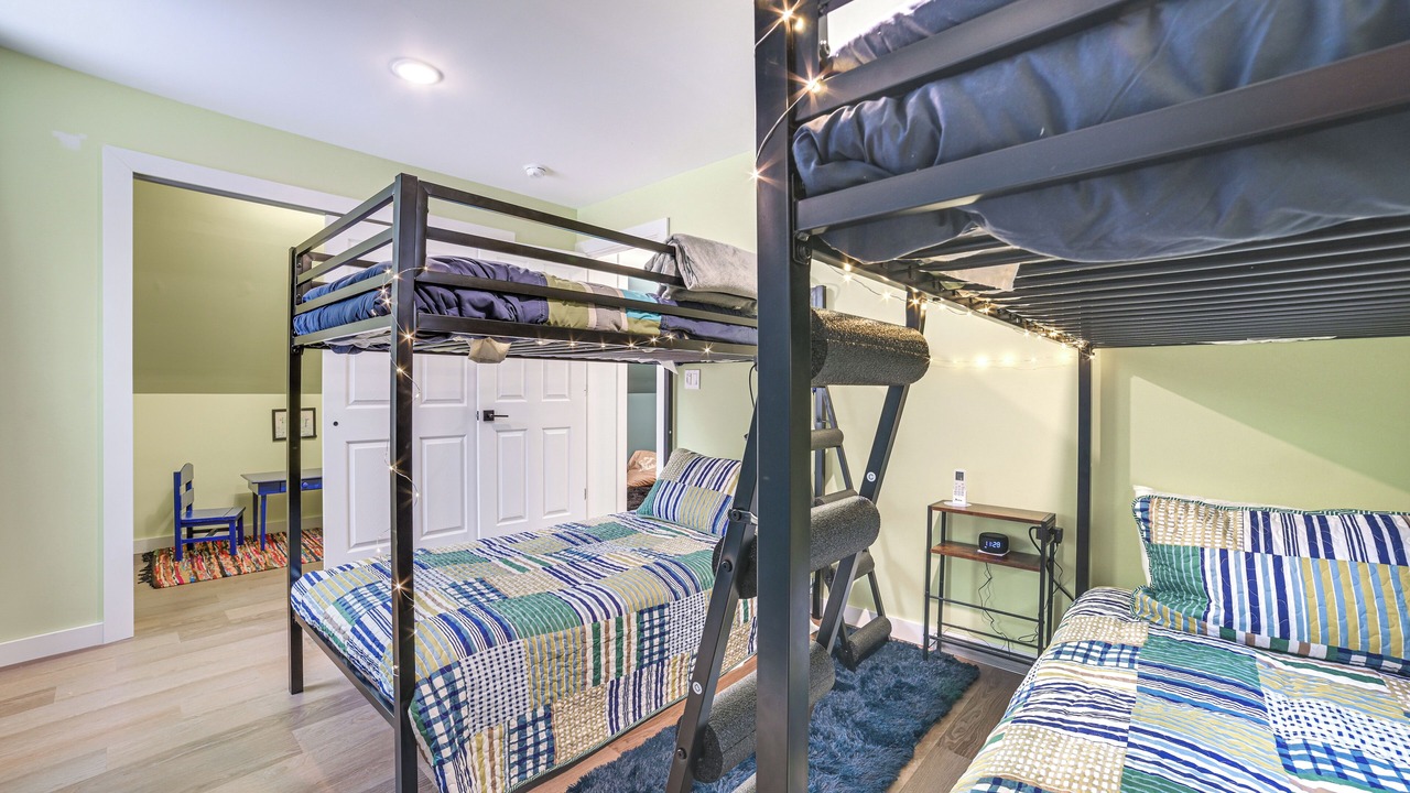 Photo of Bedroom in Herron