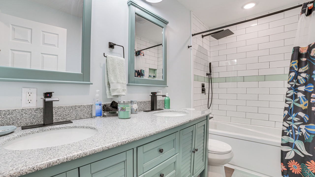 Photo of Bathroom in Herron