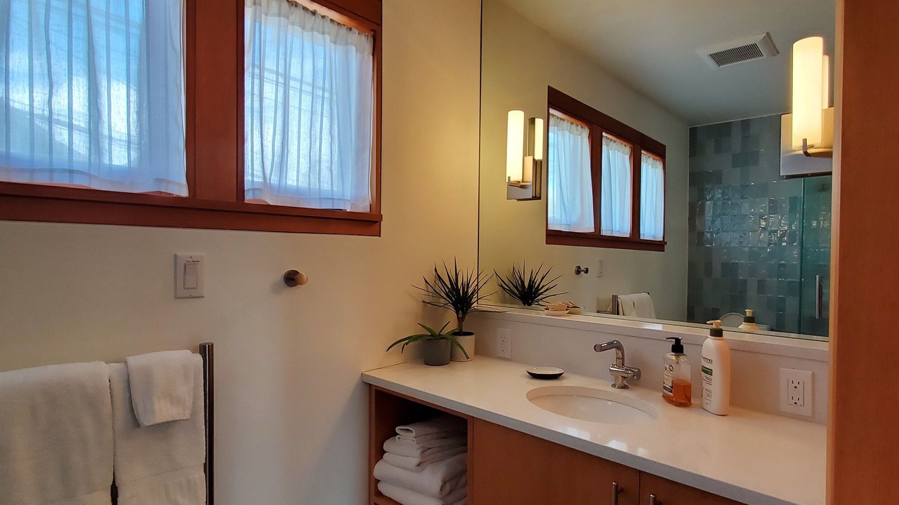 Photo of Bathroom in Ladd's Addition