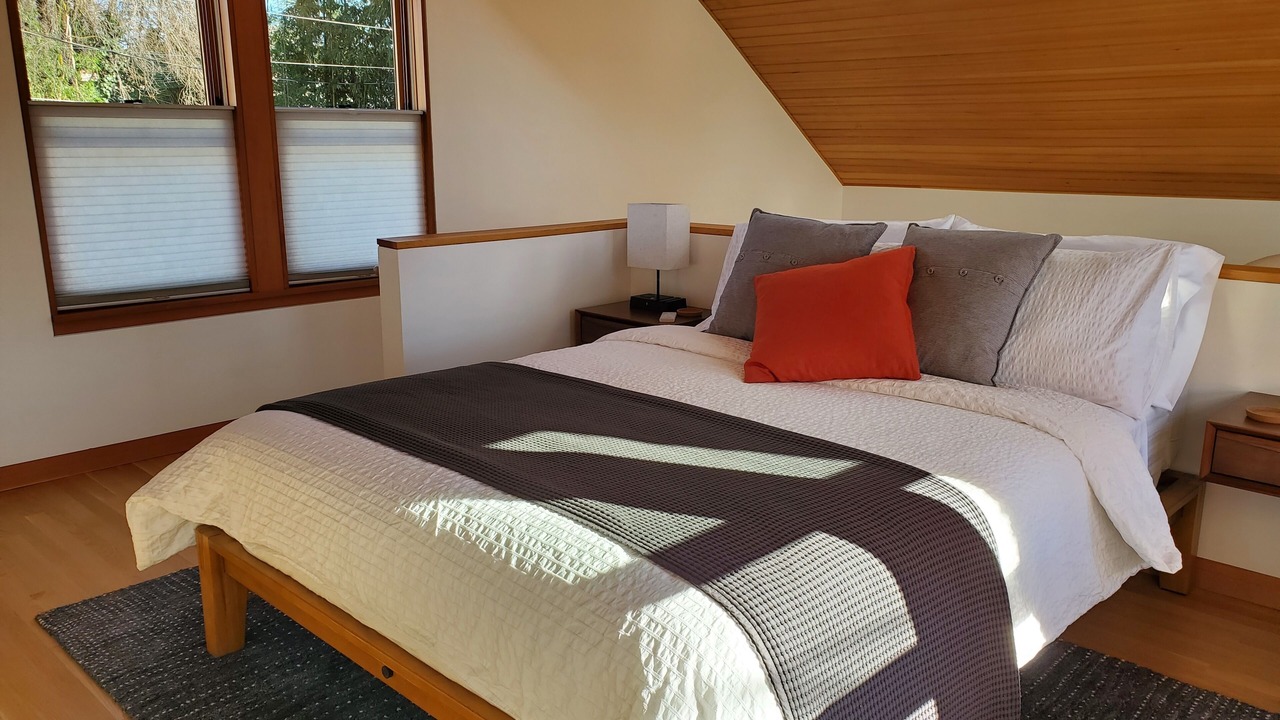 Photo of Bedroom in Ladd's Addition