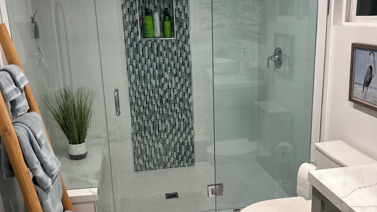 Photo of Bathroom in Seal Beach
