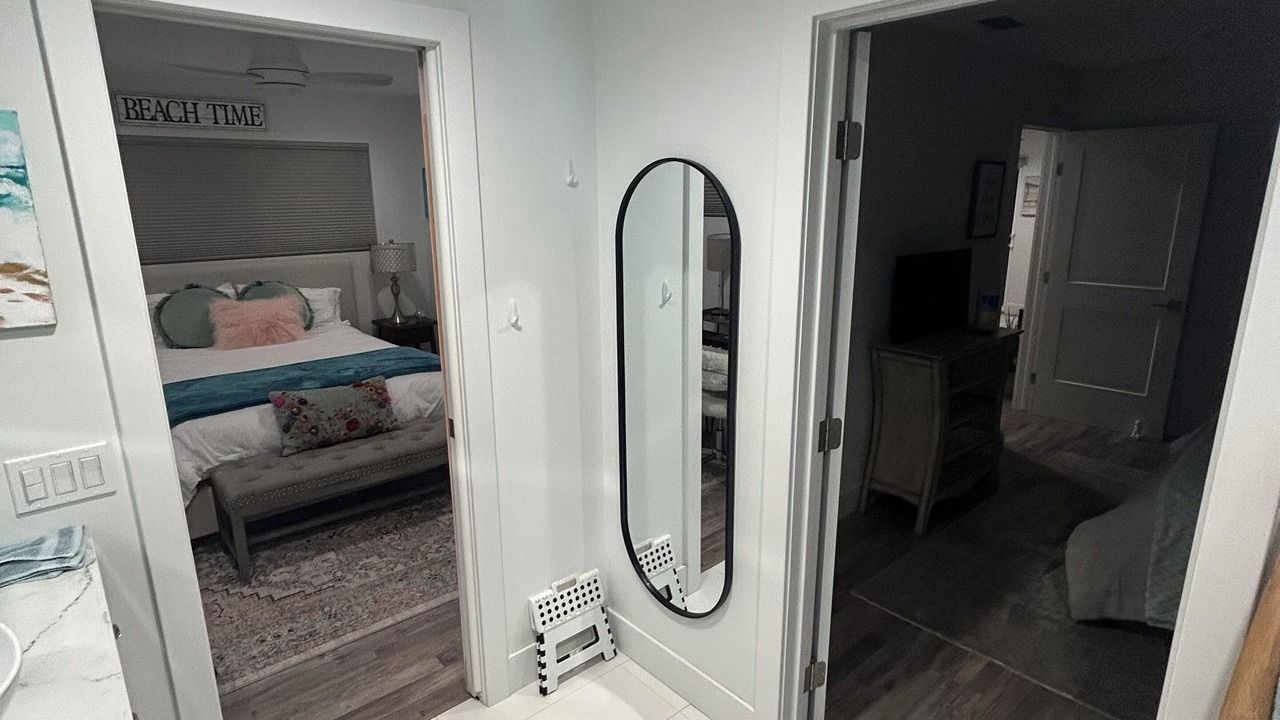 Photo of Bedroom in Seal Beach