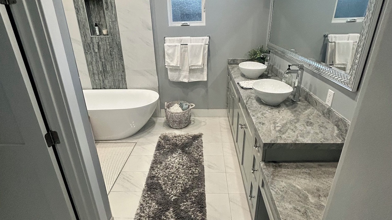 Photo of Bathroom in Seal Beach