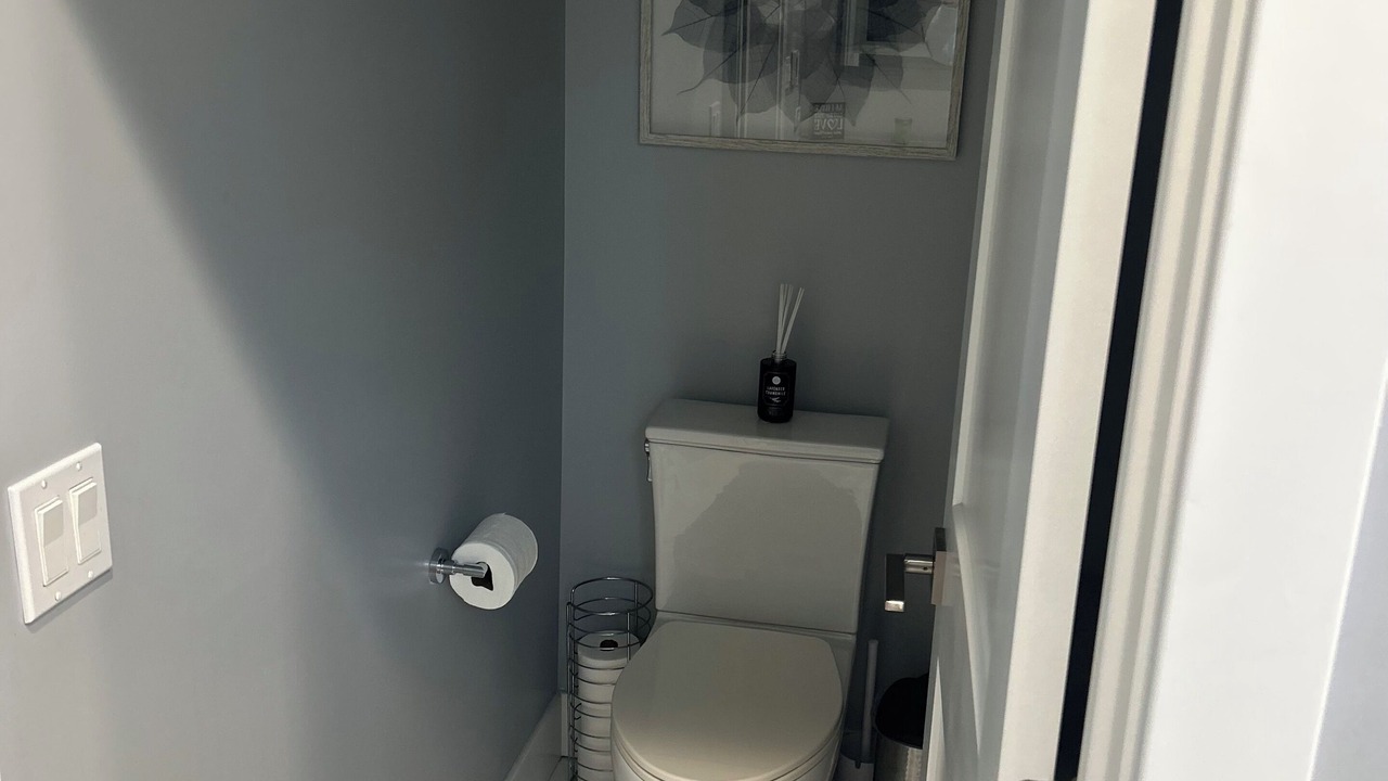 Photo of Bathroom in Seal Beach