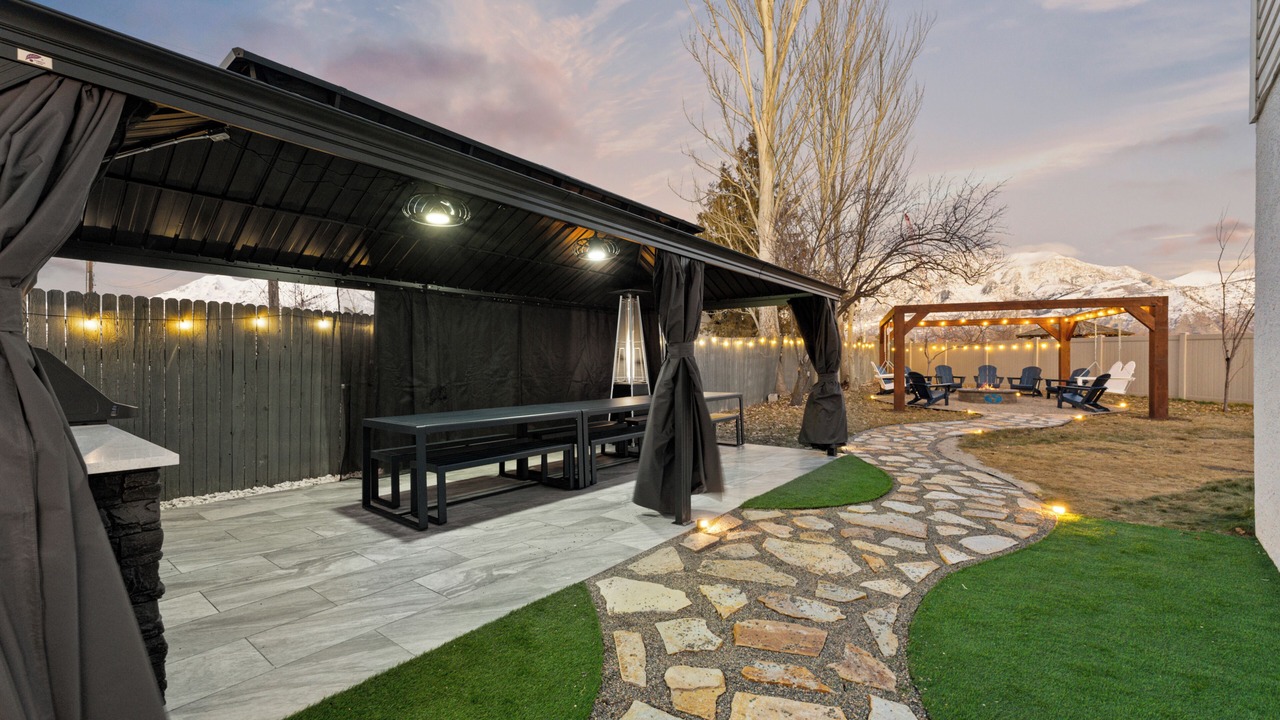Photo of Outdoor in Sunset Heights
