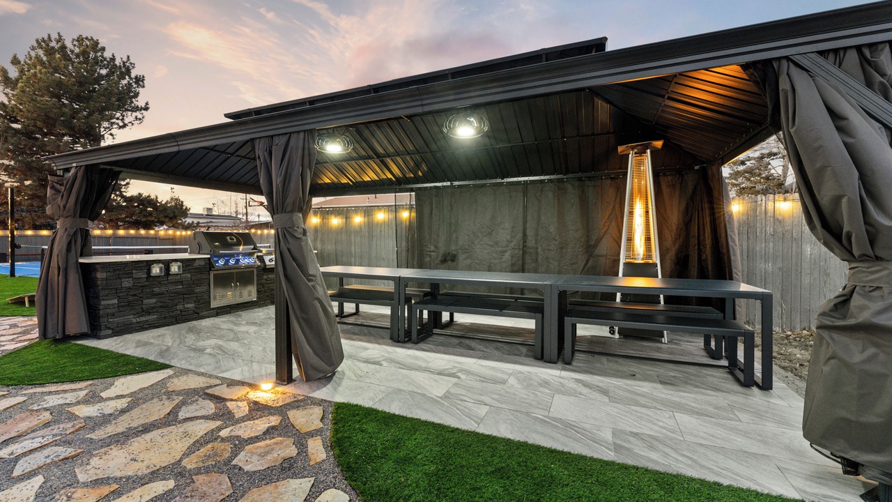 Photo of Outdoor in Sunset Heights