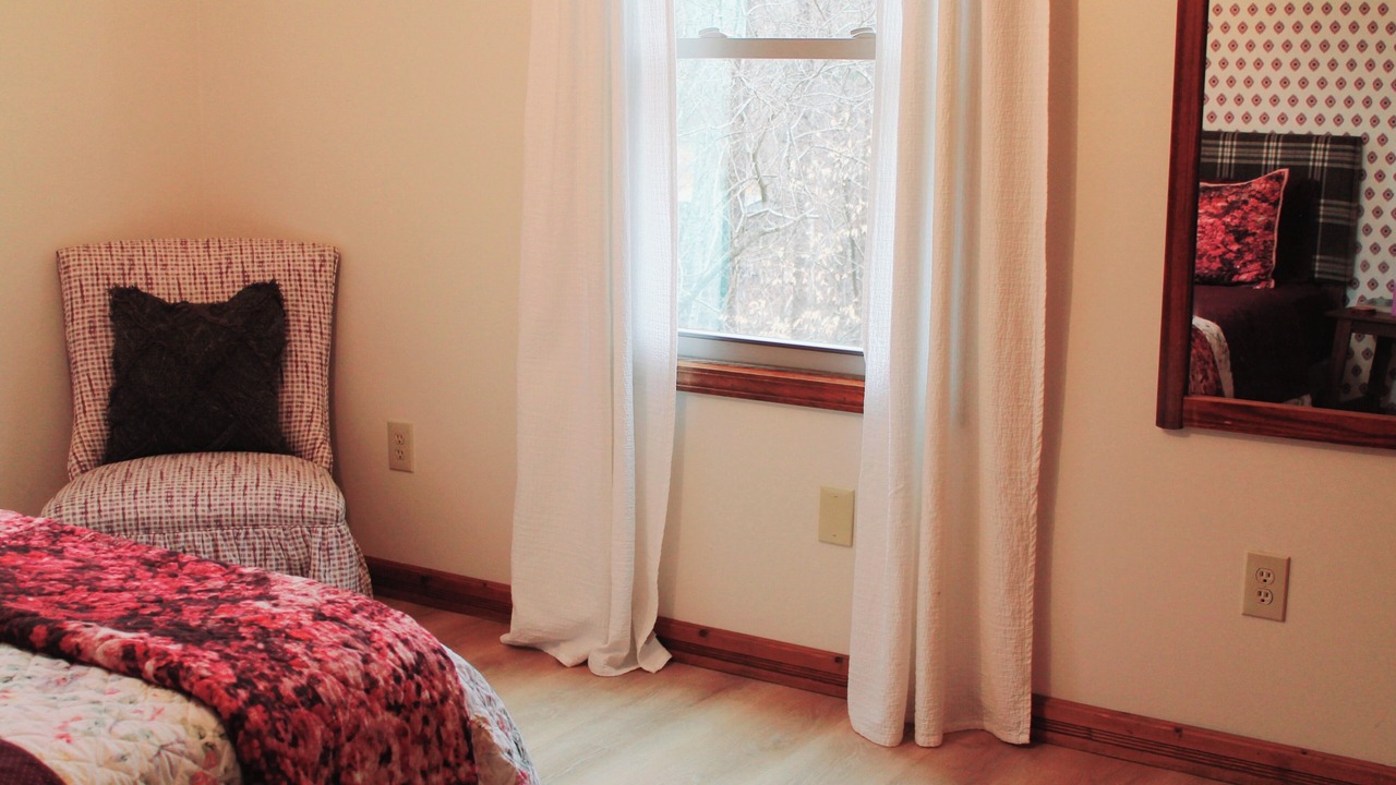 Photo of Bedroom in Toccoa