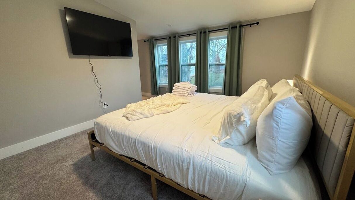 Photo of Bedroom in Covington Mill