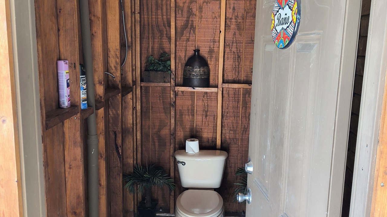 Photo of Bathroom in Bonanza