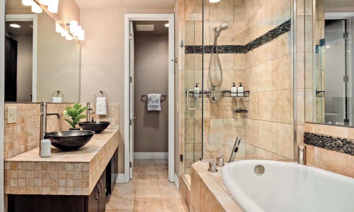 Photo of Bathroom in LoDo
