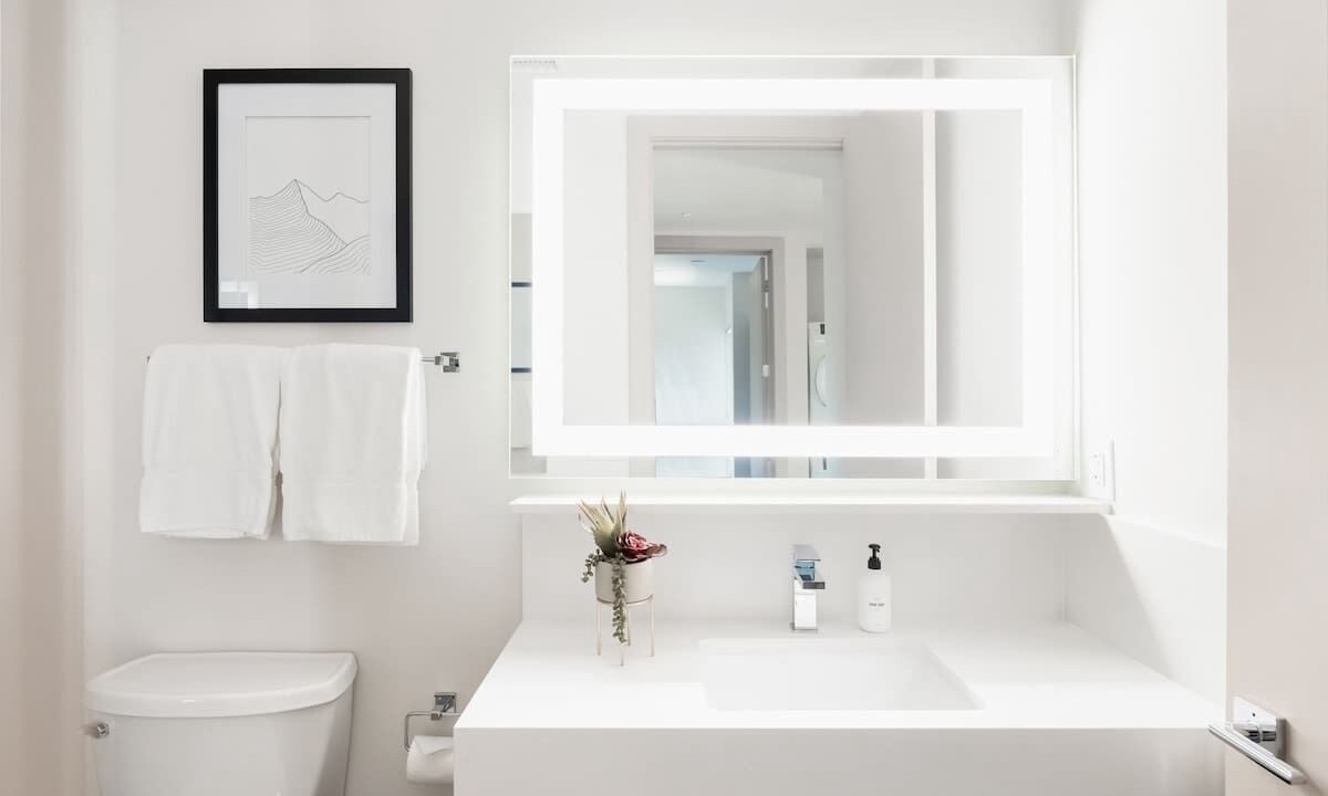 Photo of Bathroom in Jefferson Park