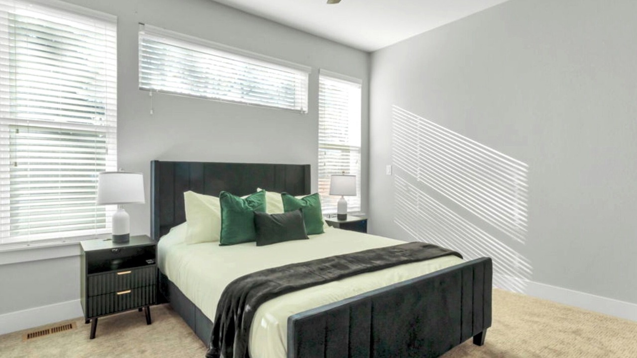Photo of Bedroom in Congress Park