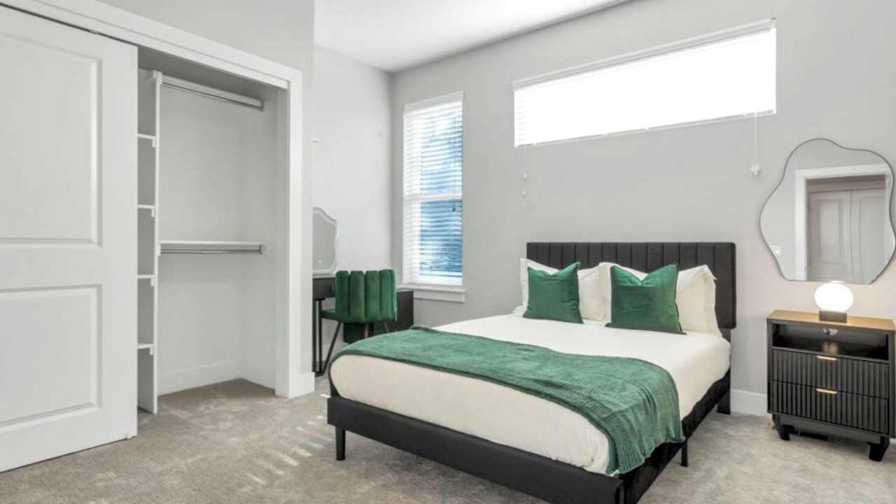 Photo of Bedroom in Congress Park