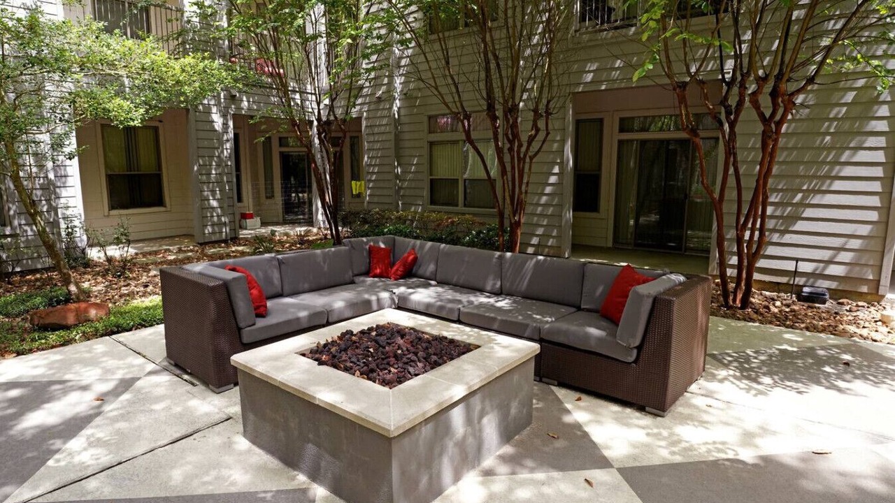 Photo of Patio Balcony in Nassau Bay