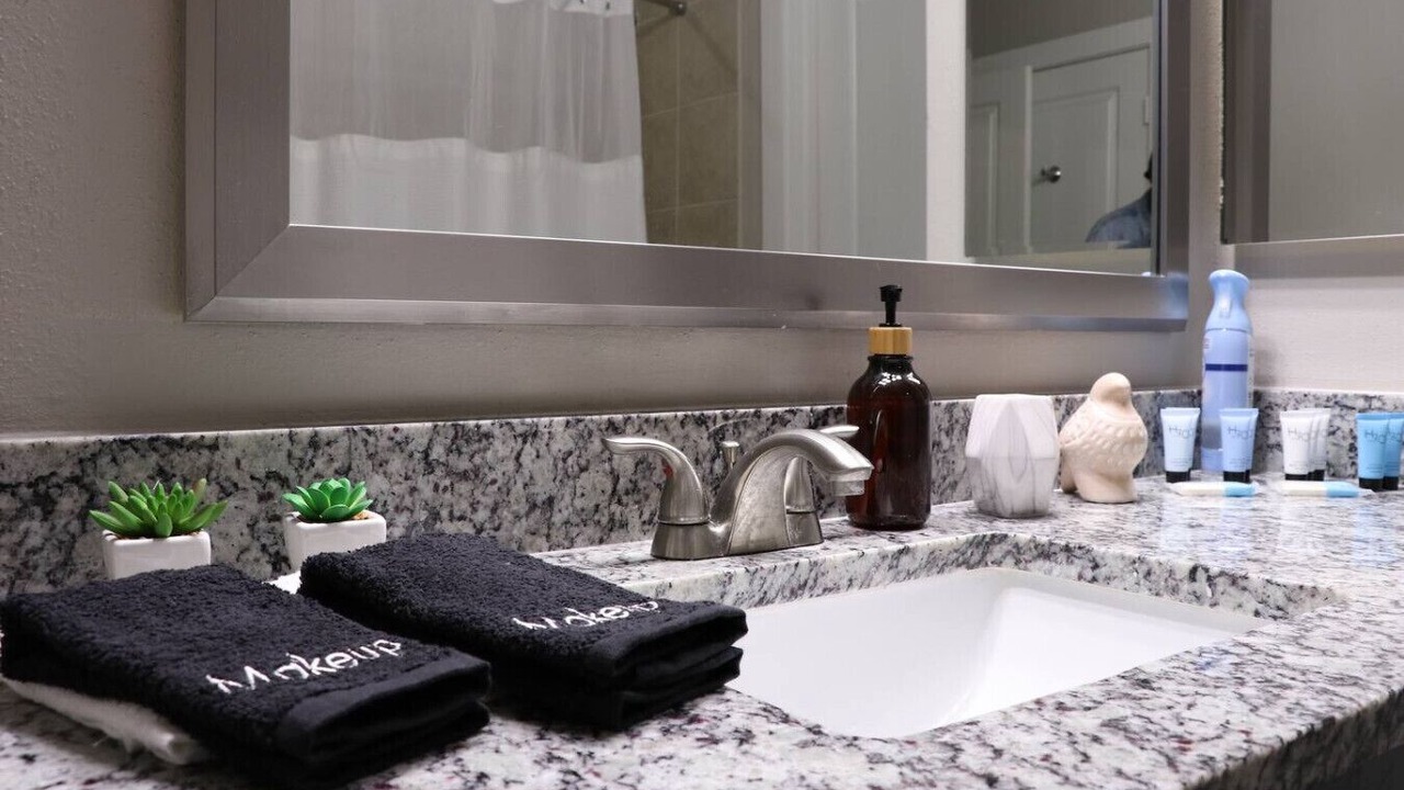 Photo of Bathroom in Nassau Bay