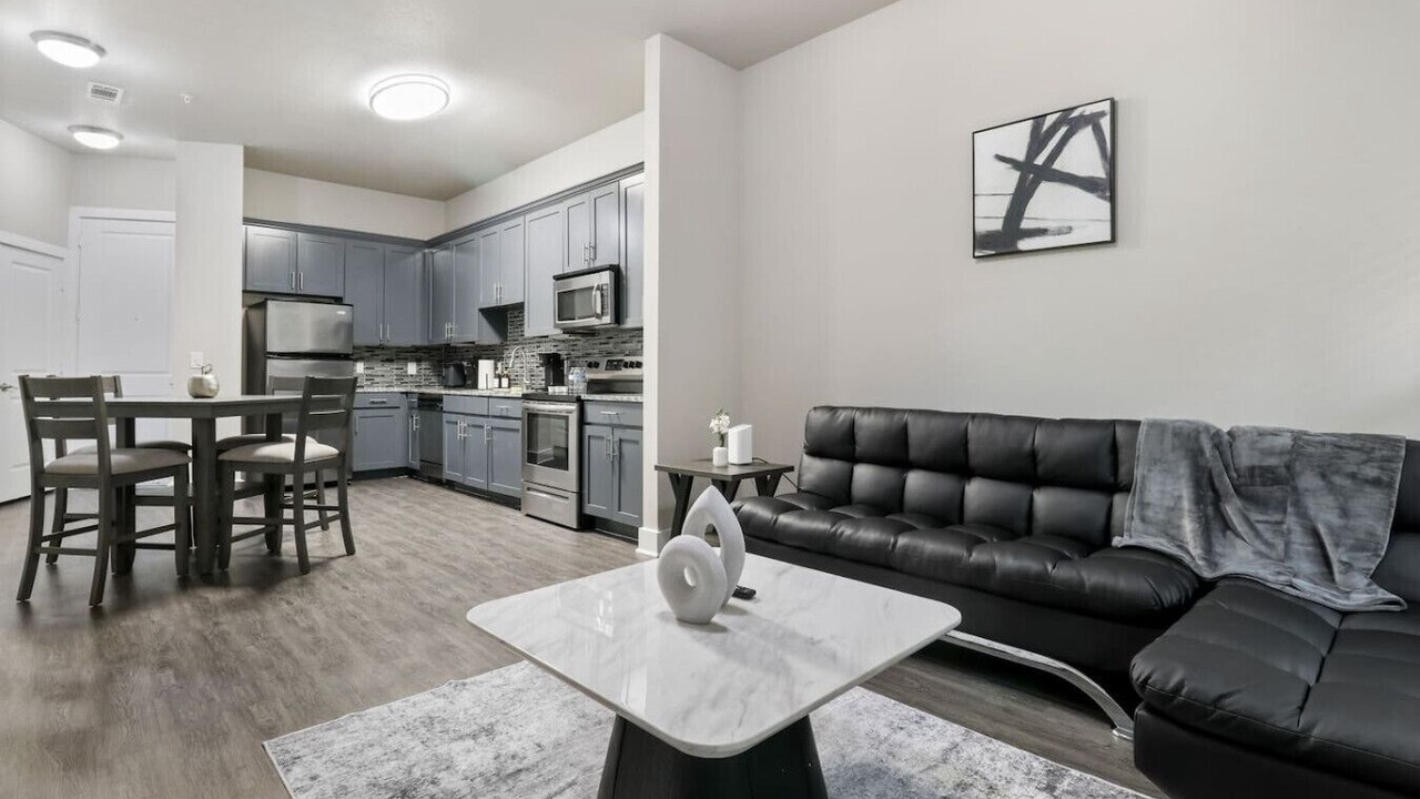 Photo of Livingroom in Nassau Bay