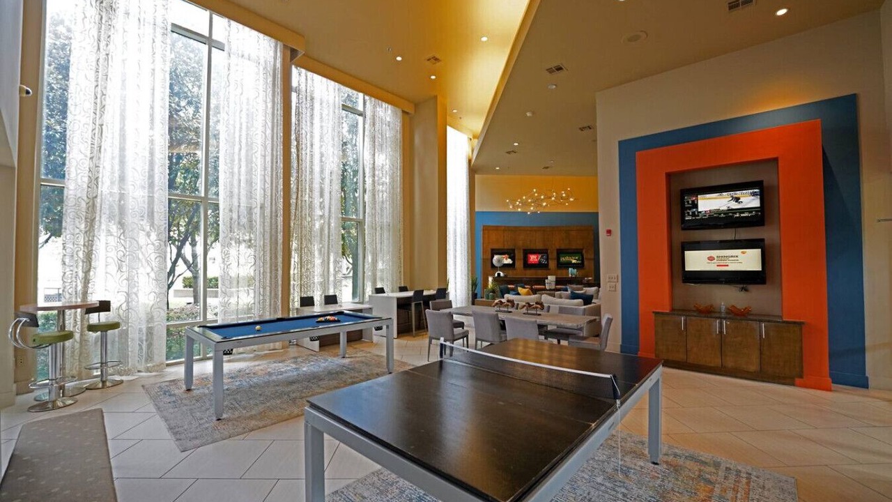 Photo of Bedroom in Nassau Bay