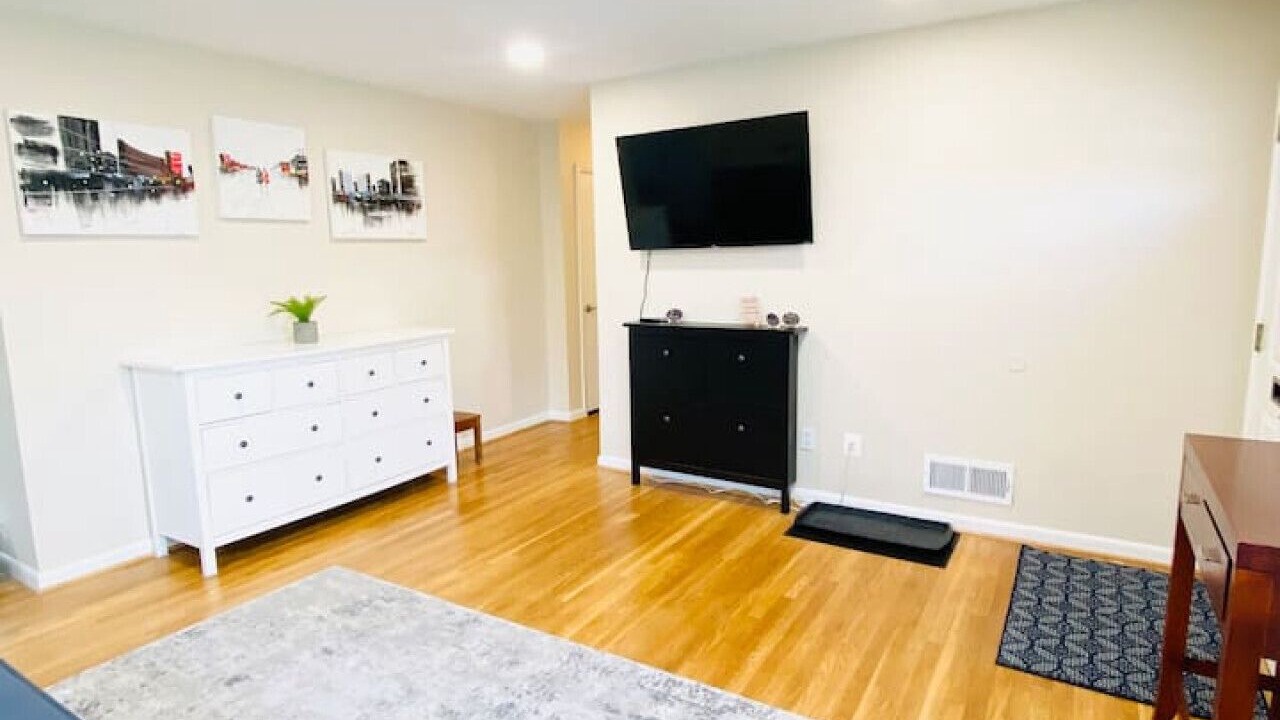 Photo of Livingroom in North Bethesda