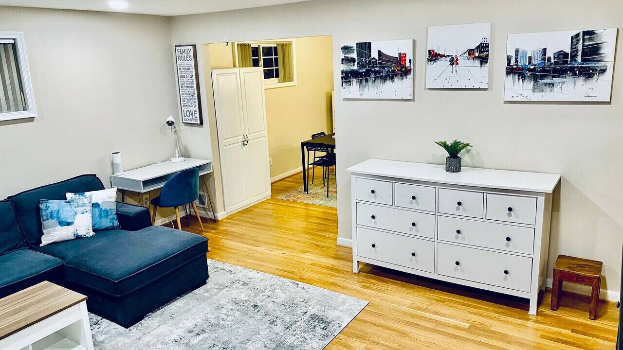 Photo of Livingroom in North Bethesda