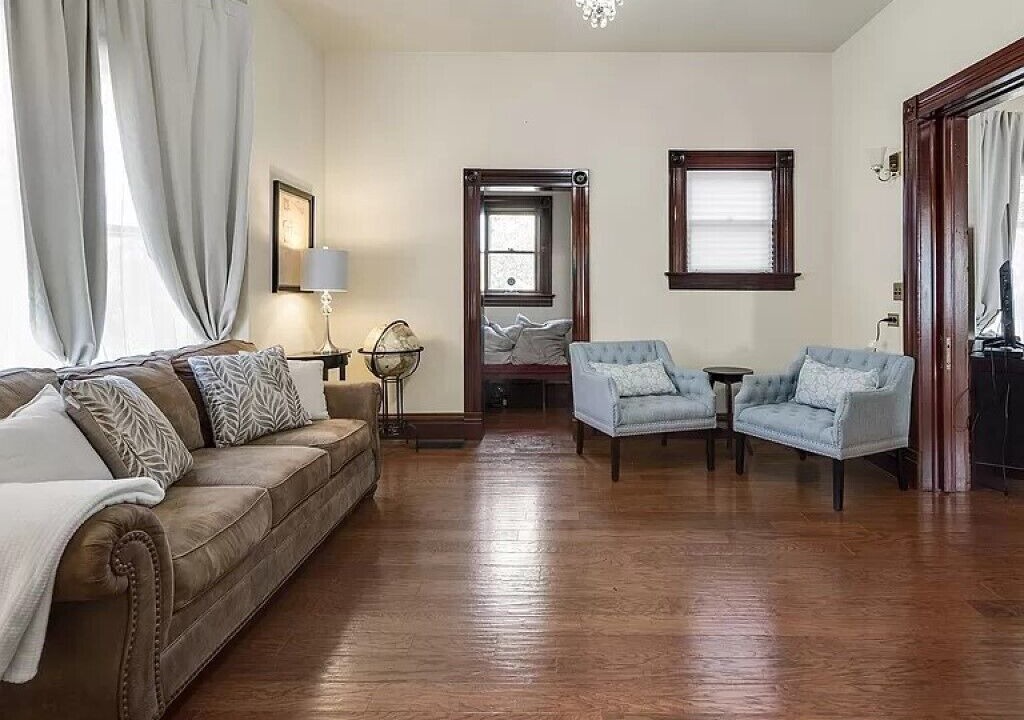 Photo of Bedroom in McLoughlin