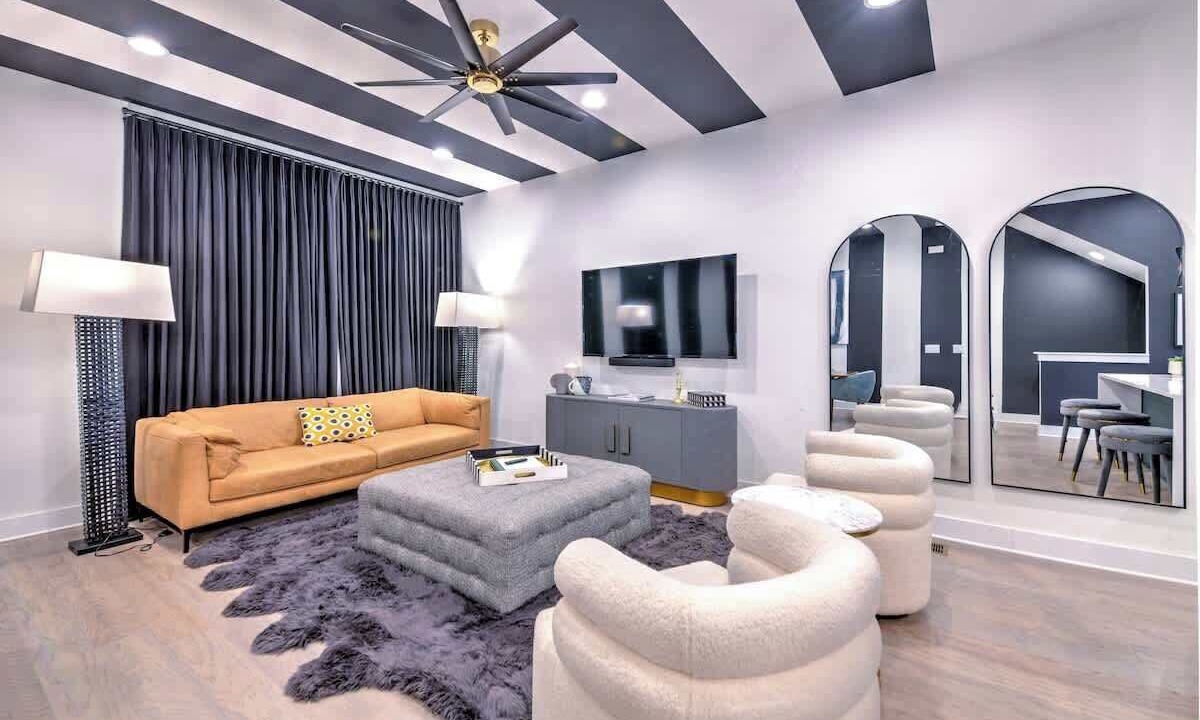 Photo of Livingroom in South Nashville