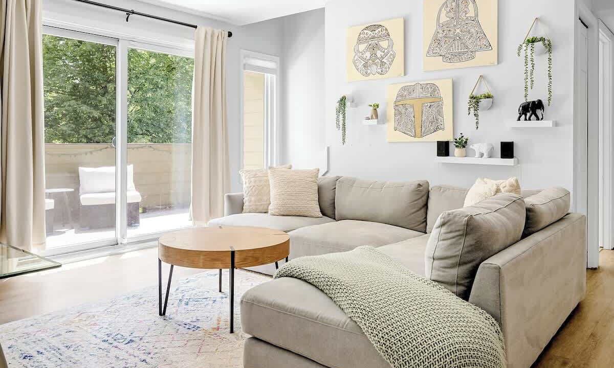 Photo of Livingroom in Winding Trail