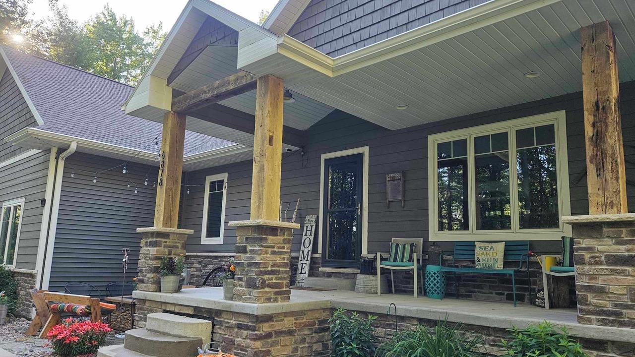 Photo of Patio Balcony in Abrams