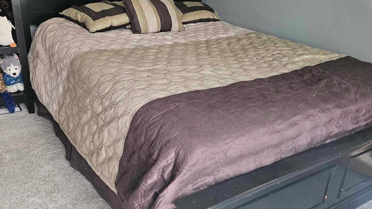 Photo of Bedroom in Abrams