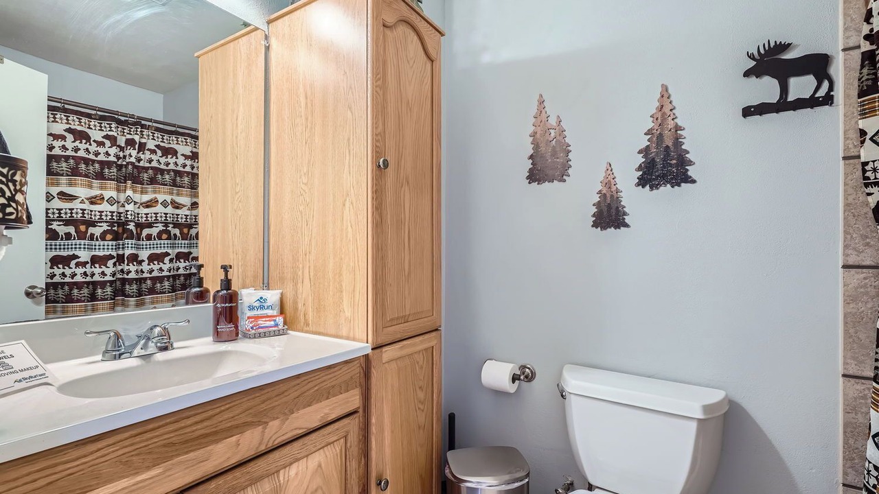 Photo of Bathroom in North Central Westminster