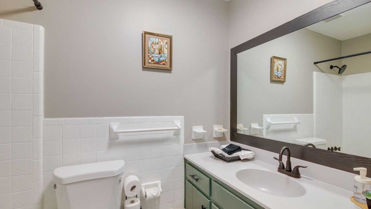 Photo of Bathroom in Ellendale