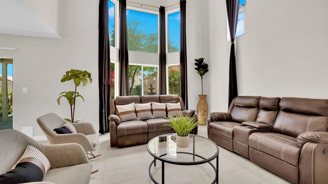 Photo of Livingroom in Sunrise Manor