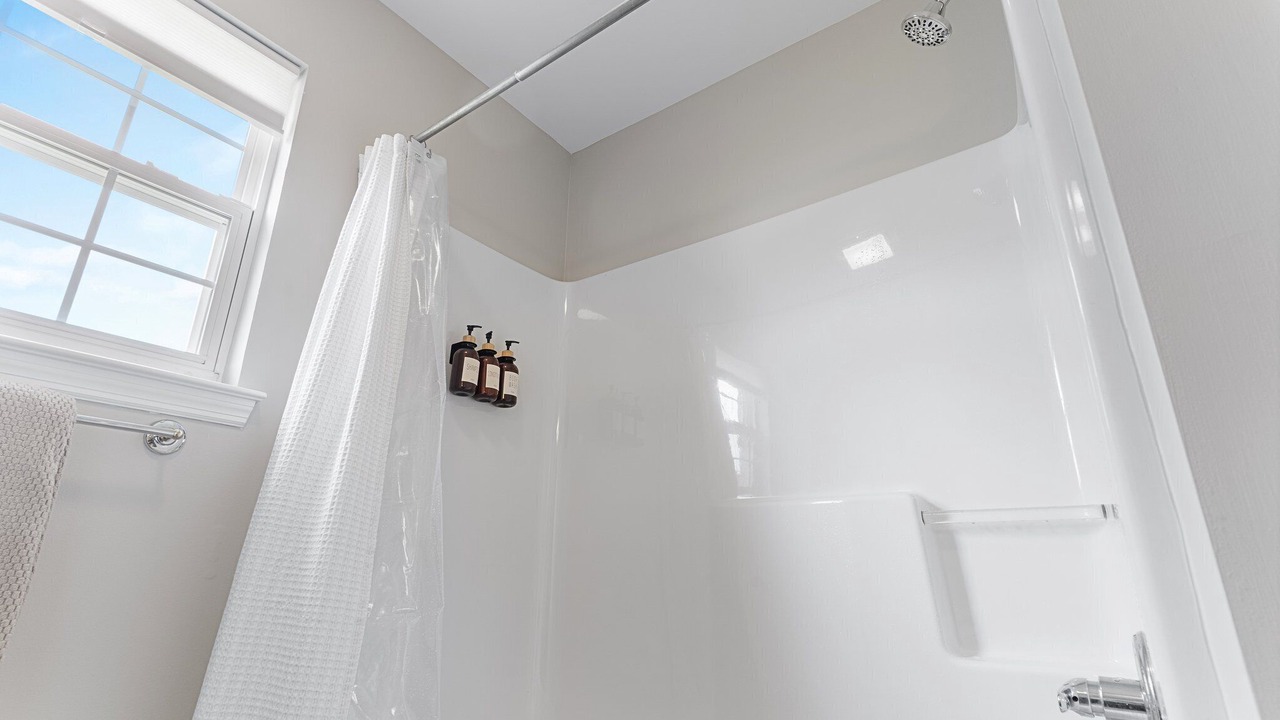 Photo of Bathroom in Collegedale