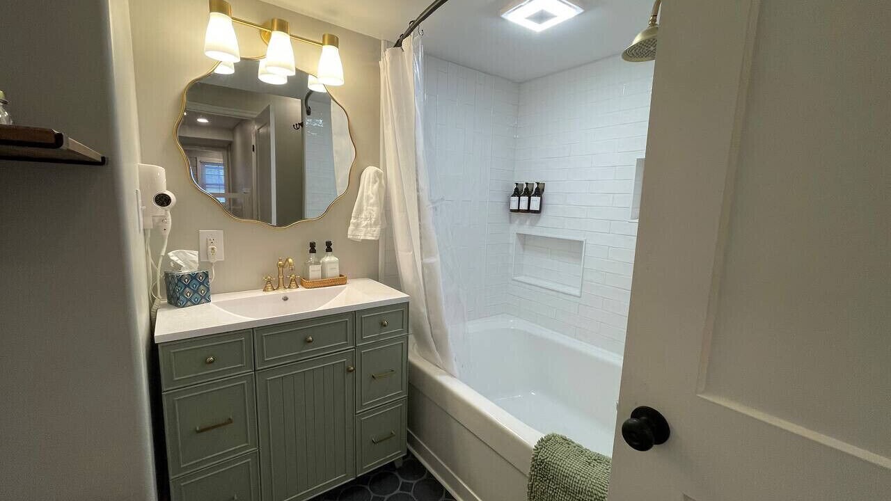 Photo of Bathroom in Clemmons