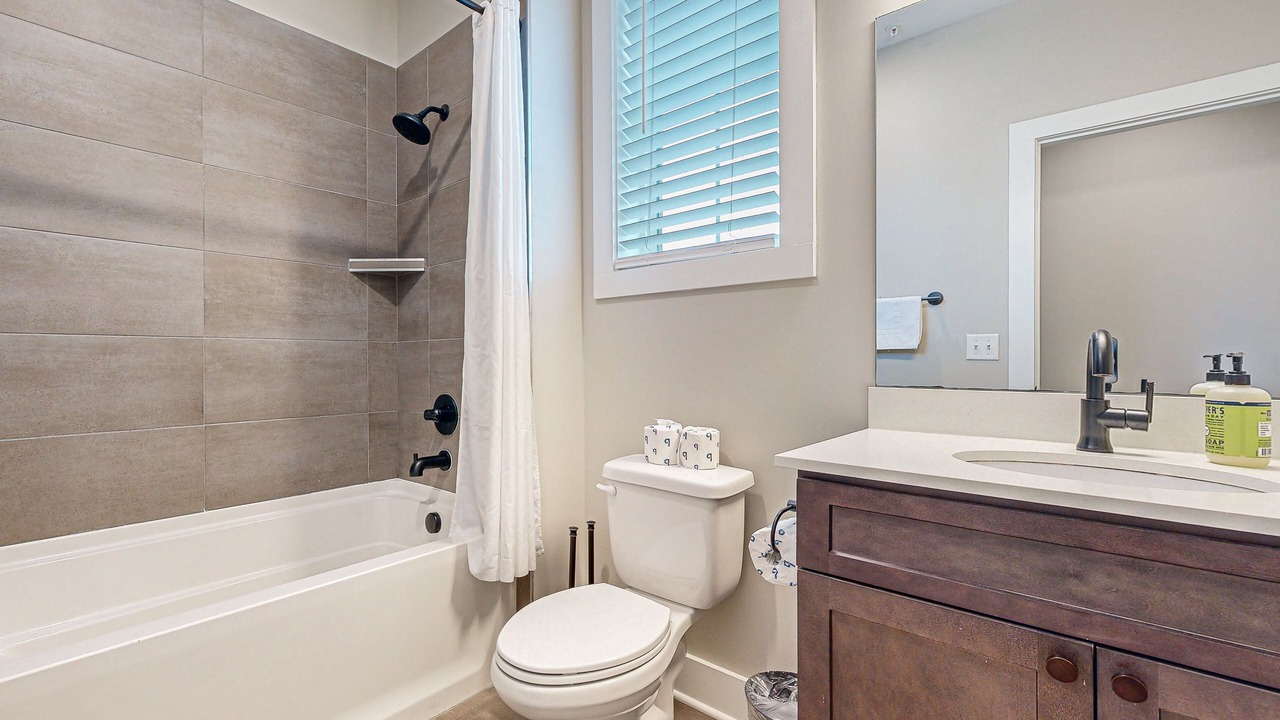 Photo of Bathroom in Inglewood