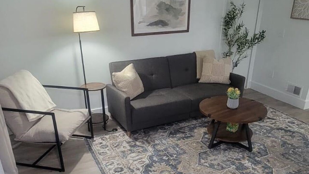 Photo of Livingroom in Canton