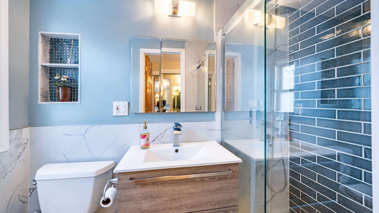 Photo of Bathroom in Thurston