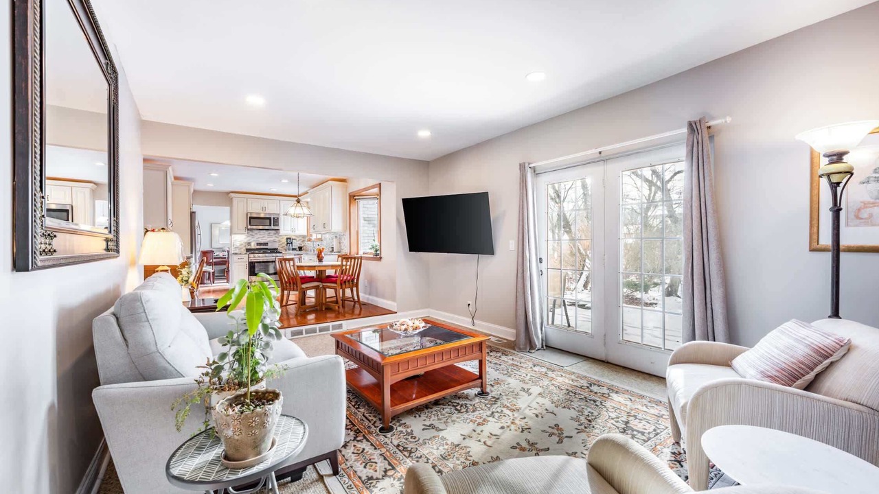 Photo of Livingroom in Thurston