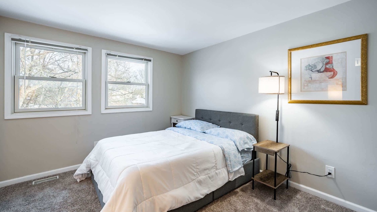 Photo of Bedroom in Thurston