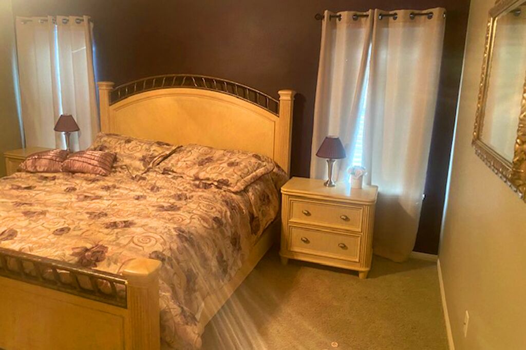 Photo of Bedroom in League City
