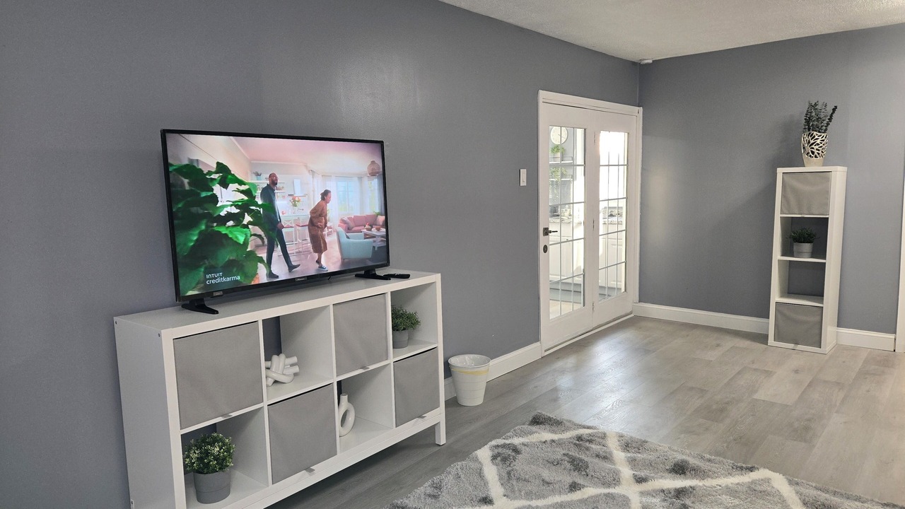 Photo of Bedroom in Linthicum Heights