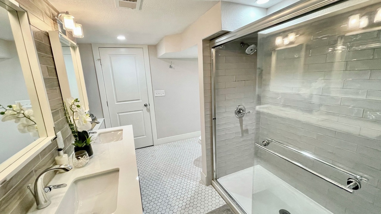 Photo of Bathroom in Washington Park