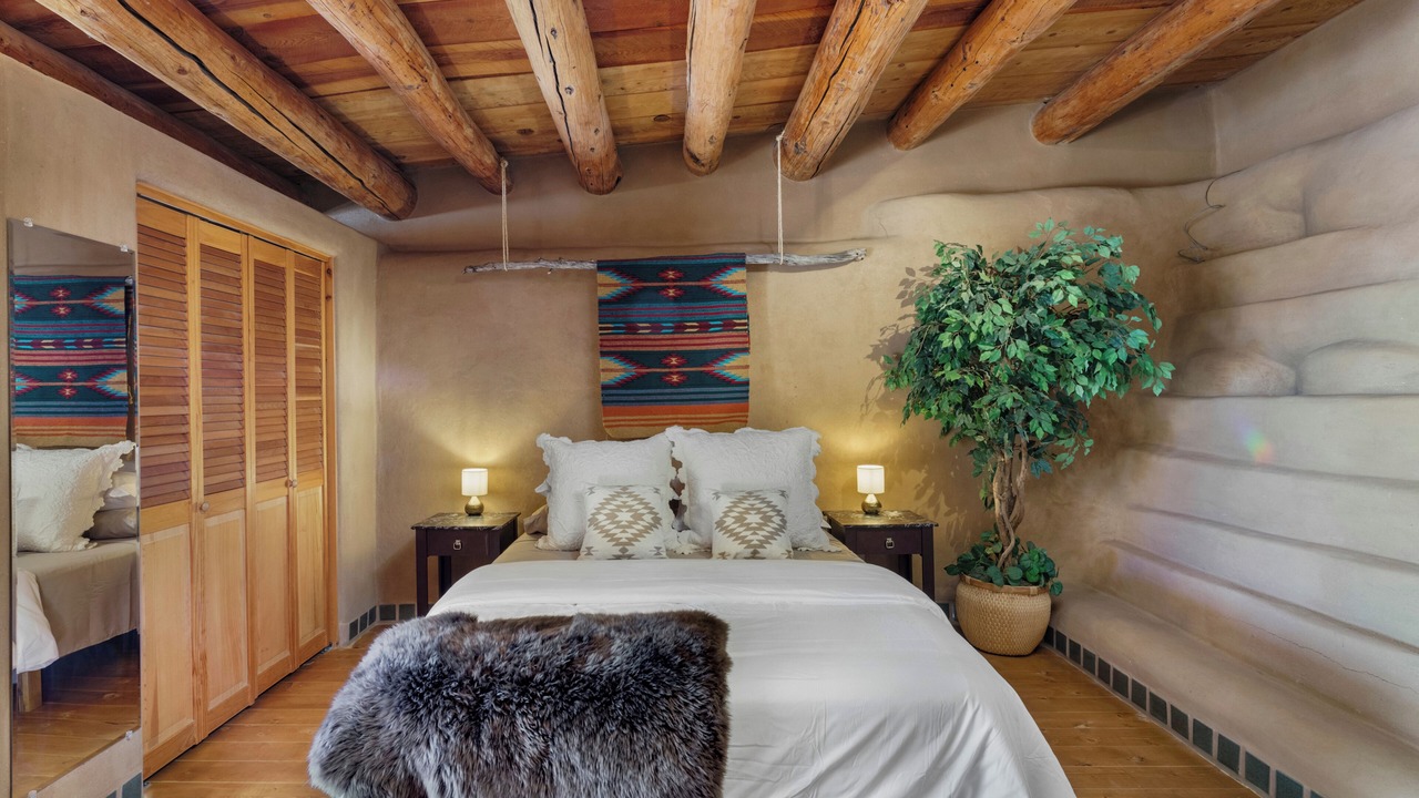 Photo of Others in Taos