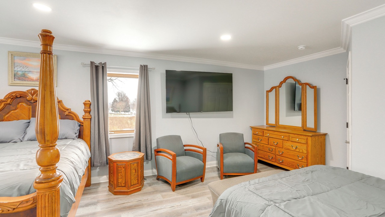 Photo of Bedroom in Sandusky