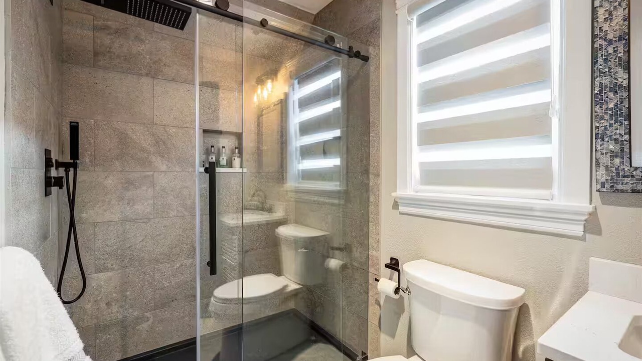 Photo of Bathroom in Central Boulder