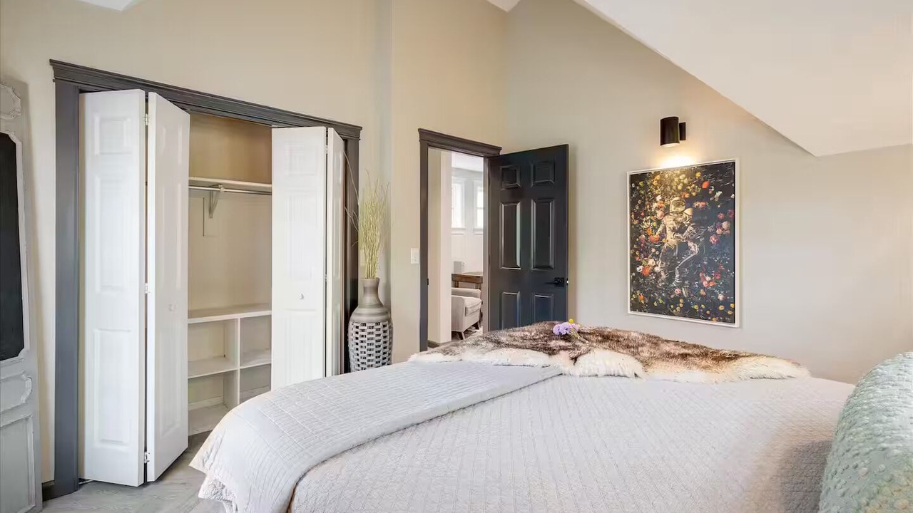 Photo of Bedroom in Central Boulder